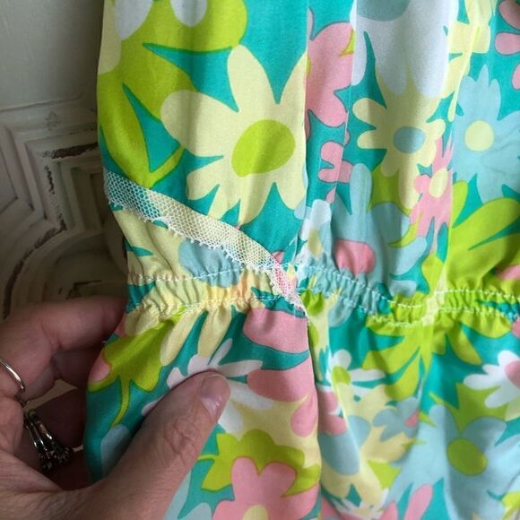 Marni Italy silk floral sleeveless blouse size XS - Picture 6 of 8